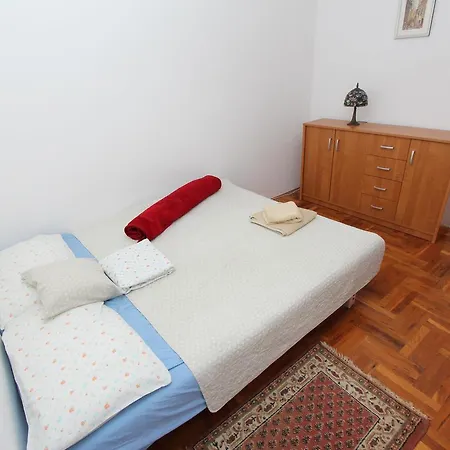 Apartment Darko *